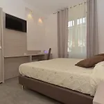 Eden لا سبيتسْيا