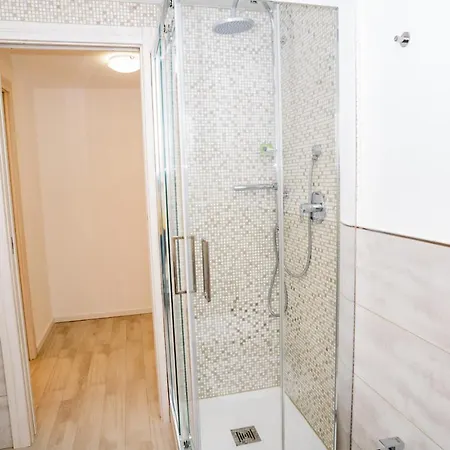 Affittacamere Eden La Spezia