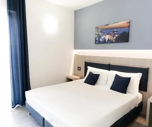 Eden Pensión La Spezia